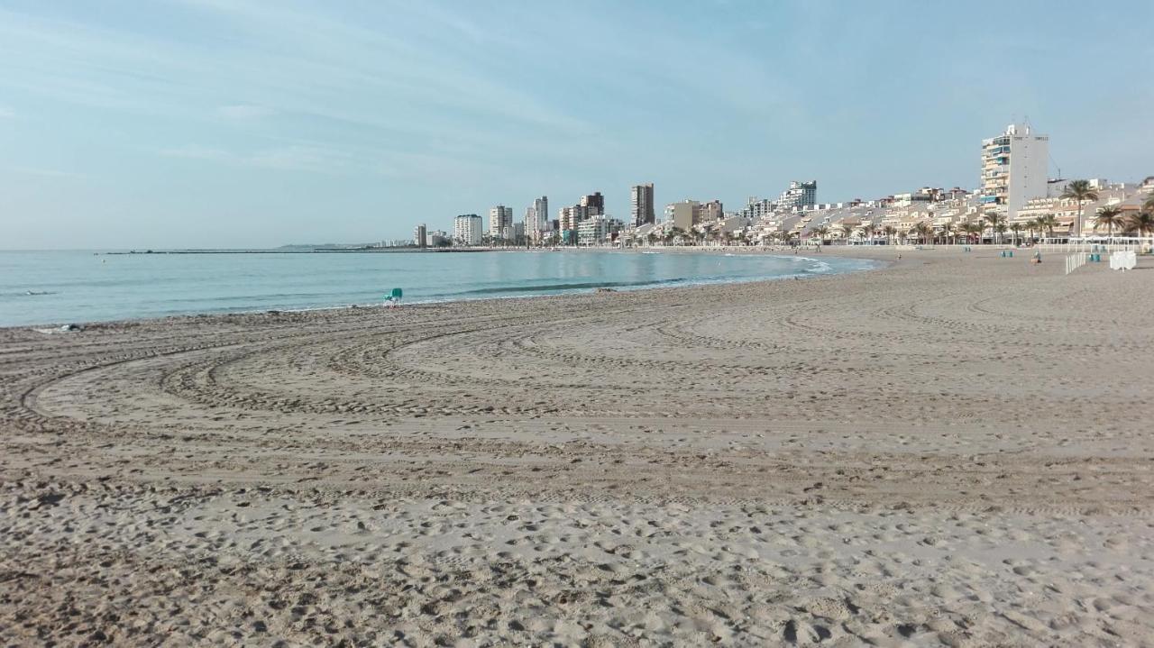 Bungalow Casiopea Internet 300 Mb Sat Smarttv El Campello Buitenkant foto
